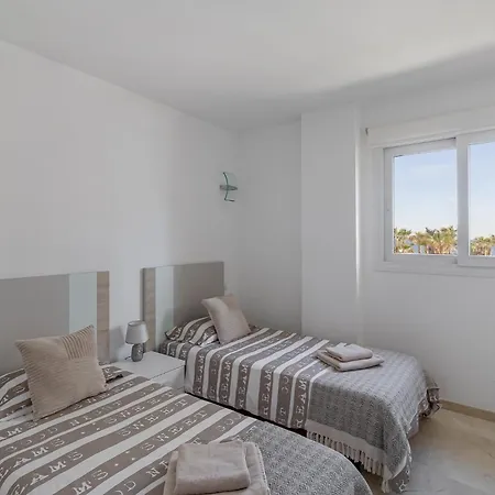New With Sea View And Pool Apartment