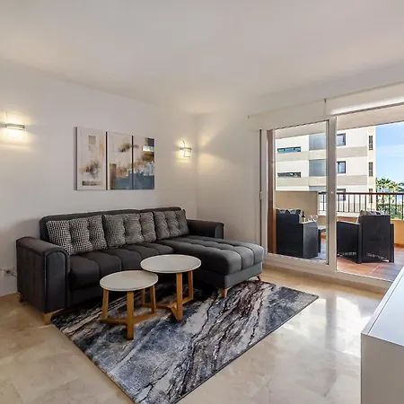 Apartment New With Sea View And Pool Torrevieja